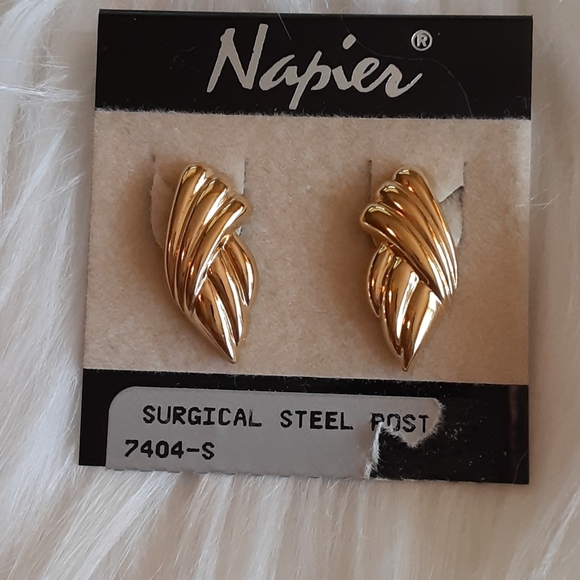 VINTAGE NAPIER EARRINGS, 2 pr. Surgical steel post - Picture 3 of 4